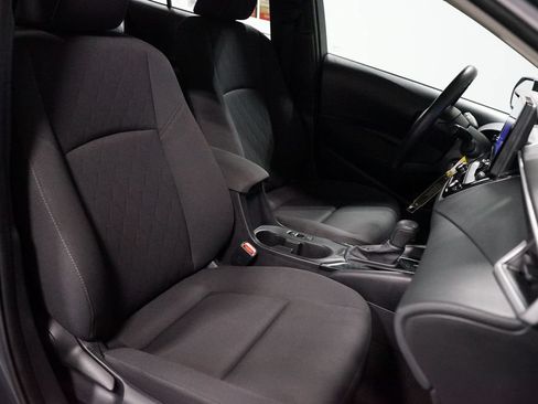 Used 2025 Toyota Corolla LE FWD image 25