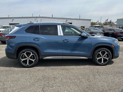 New 2026 Volkswagen Tiguan SE AWD/4WD image 4