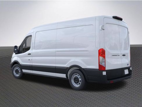 New 2026 Ford Transit 250 148 Medium Roof RWD image 4