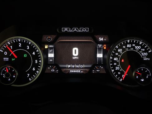 Used 2022 RAM 1500 Laramie image 18