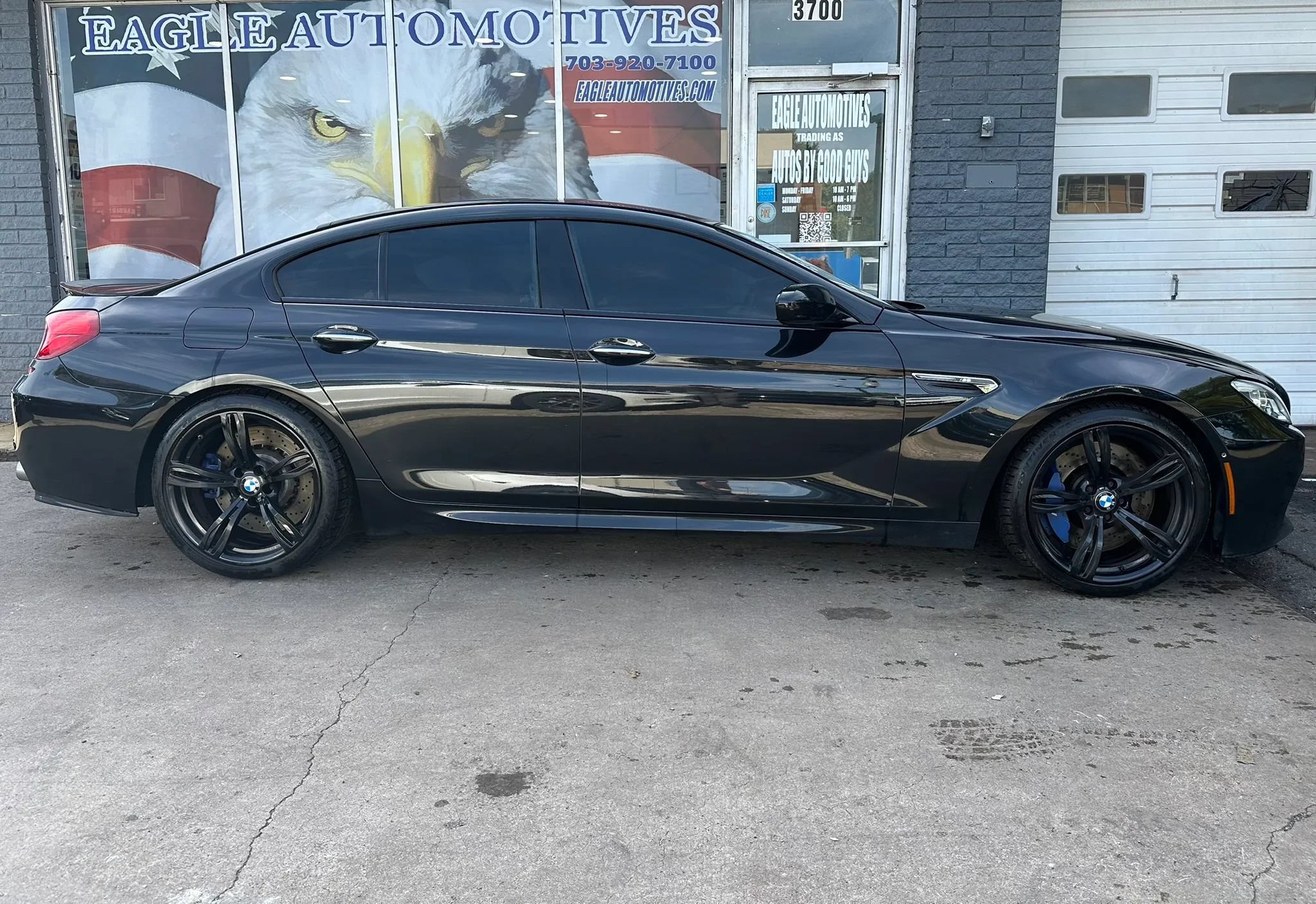 Used 2016 BMW M6 Gran Coupe RWD image 2