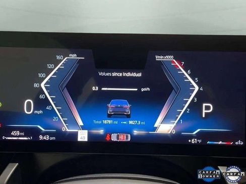 Used 2025 BMW 530i xDrive image 9