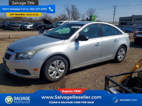 Used 2013 Chevrolet Cruze LS image 1