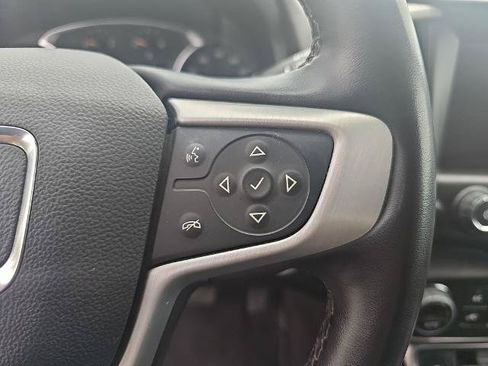 Used 2023 GMC Terrain SLT AWD/4WD image 18