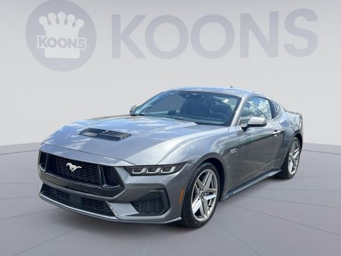 Used 2024 Ford Mustang GT Premium image 5