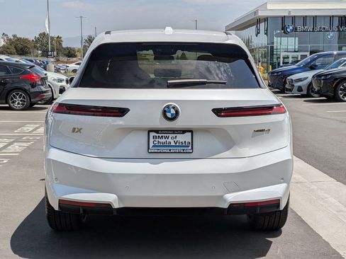 New 2026 BMW iX xDrive45 AWD/4WD image 7