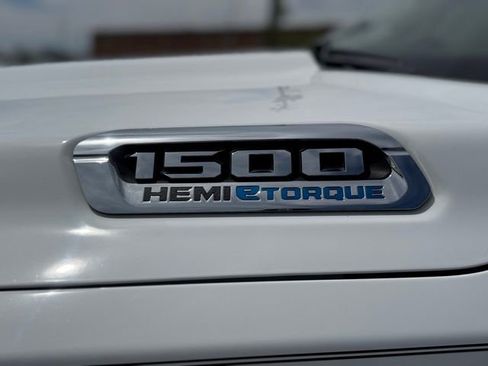 Used 2022 RAM 1500 Laramie image 8