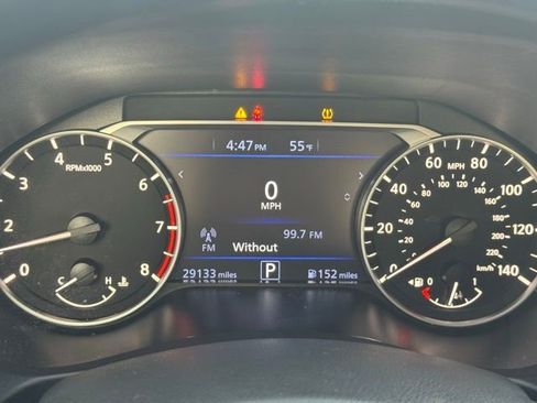 Used 2024 Nissan Altima 2.5 SV image 28