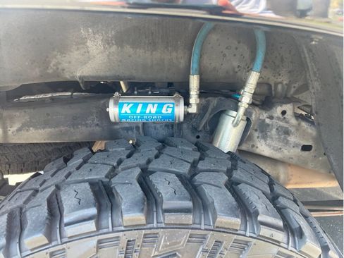 Used 2020 Toyota Tacoma TRD Pro AWD/4WD image 8