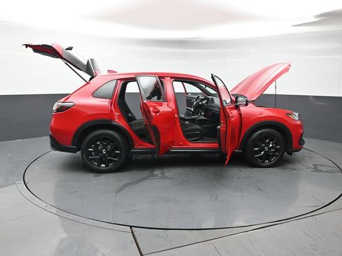 Used 2024 Honda HR-V Sport image 47