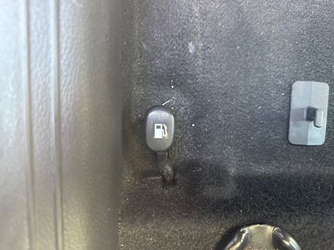 Used 2023 Kia Soul LX w/ LX Technology Package image 27