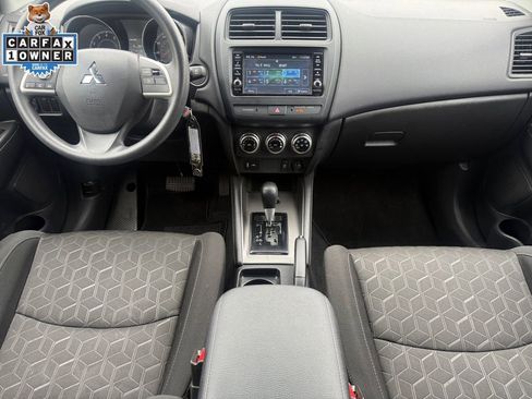 Used 2025 Mitsubishi Outlander Sport ES AWD/4WD image 10