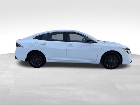 New 2026 Nissan Sentra SV w/ Floor Mat Package image 9