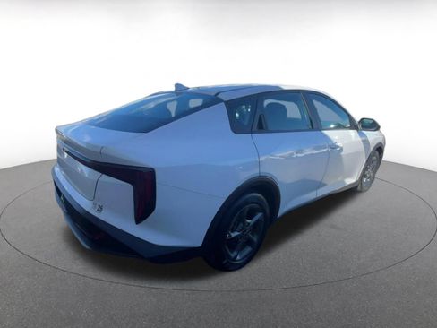 Used 2025 Kia K4 FWD image 14
