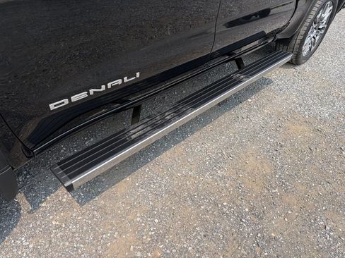 Used 2025 GMC Sierra 1500 Denali Ultimate AWD/4WD image 15