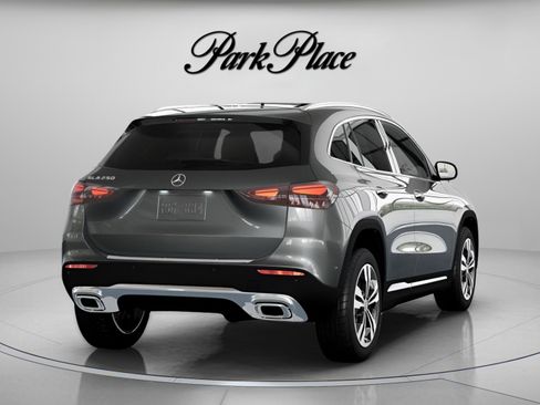 New 2026 Mercedes-Benz GLA 250 image 17