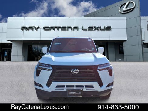 Certified 2024 Lexus GX 550 w/ Cold Area Package image 2