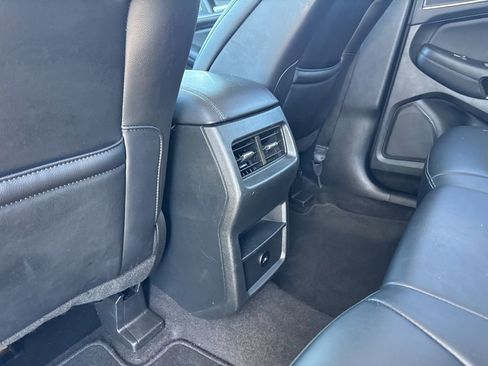 Used 2024 Ford Edge SEL image 57