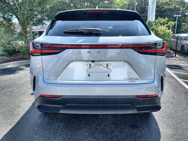 Used 2024 Lexus NX 350h AWD w/ Luxury Package image 7
