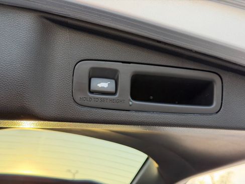 Used 2022 Honda CR-V EX-L image 32