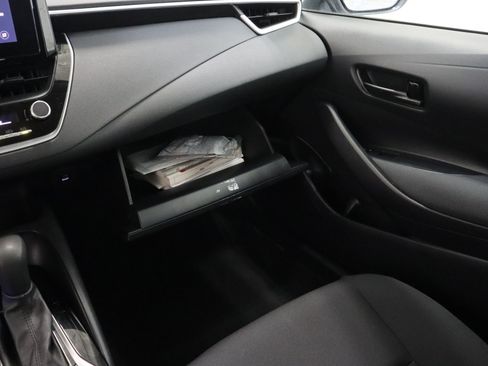 Used 2024 Toyota Corolla LE FWD image 19