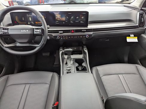 New 2026 Kia Sorento S FWD image 12