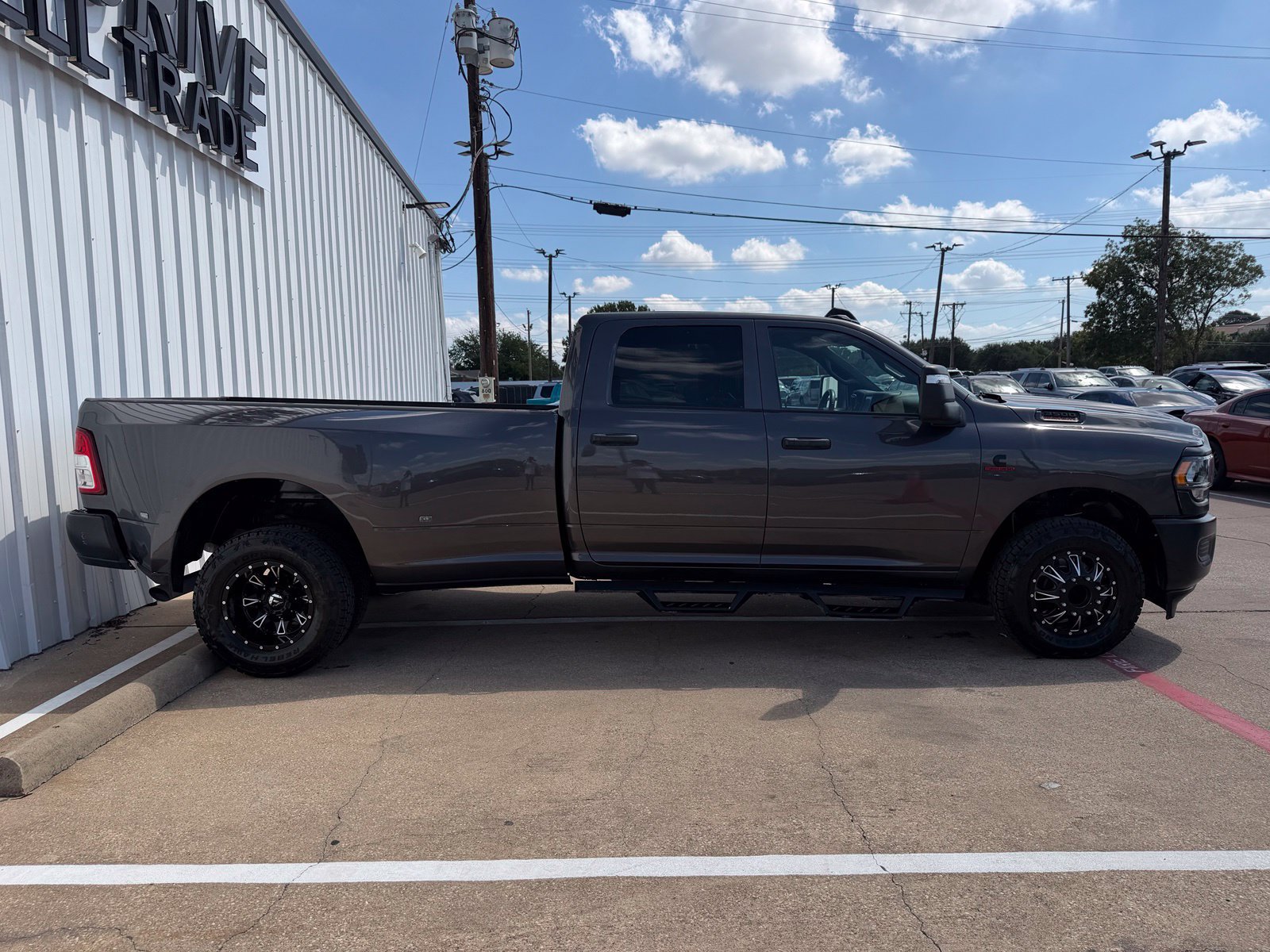 Used 2023 RAM 3500 Tradesman RWD image 9