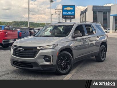 Used 2023 Chevrolet Traverse LS w/ Midnight/Sport Edition