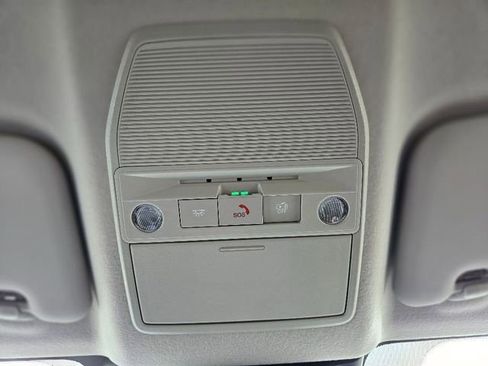New 2026 Nissan Kicks SR FWD image 23