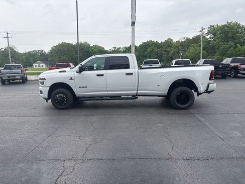 New 2026 RAM 3500 Big Horn AWD/4WD image 5