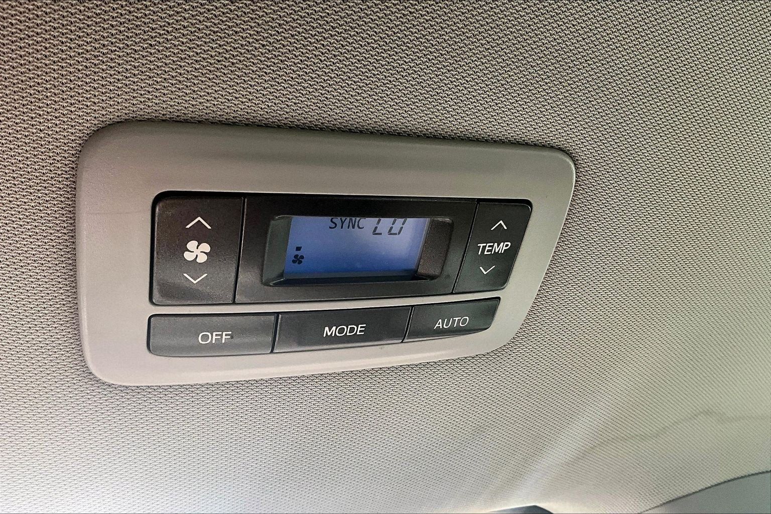 Used 2019 Toyota Sienna XLE w/ XLE Navigation Package AWD/4WD image 33