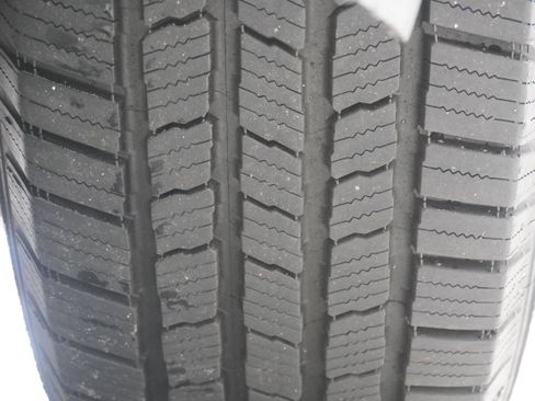 Used 2009 Chevrolet Traverse LT FWD image 27