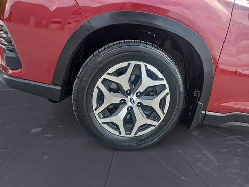 Certified 2024 Subaru Forester Premium AWD/4WD image 14