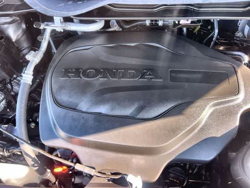 Certified 2026 Honda Odyssey Elite image 10