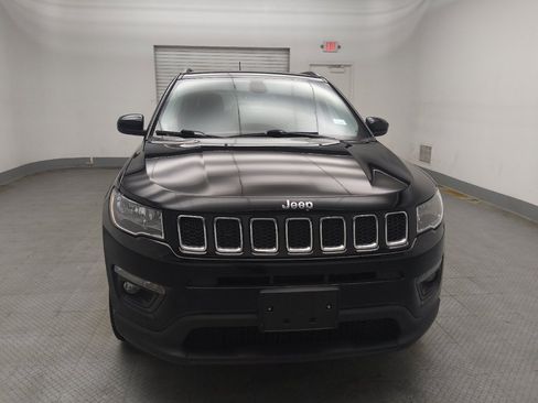 Used 2021 Jeep Compass Latitude w/ Convenience Group AWD/4WD image 14