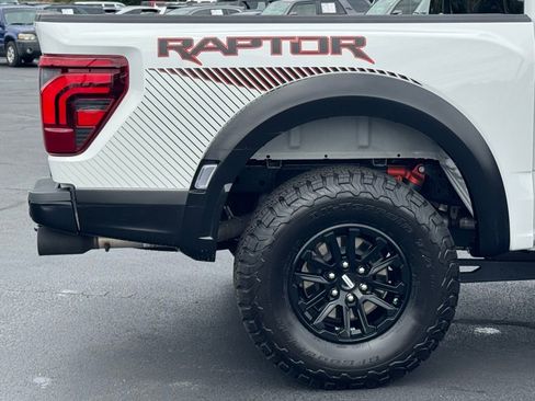 Used 2025 Ford F150 Raptor image 49