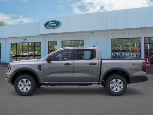 Used 2025 Ford Ranger XL image 3