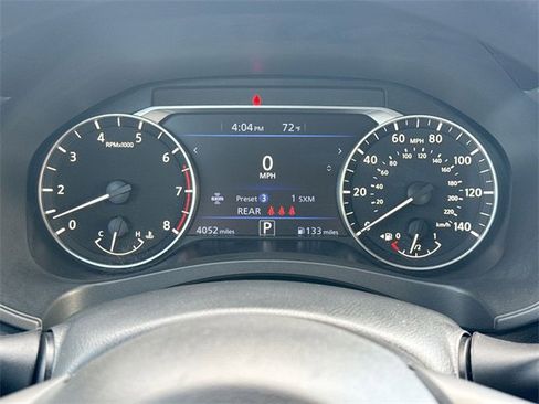 Used 2024 Nissan Altima 2.5 SV image 29