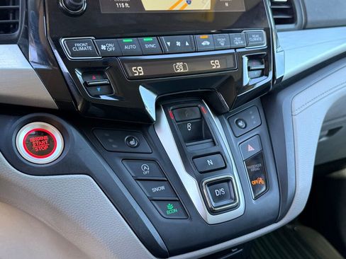 Used 2019 Honda Odyssey Touring image 25