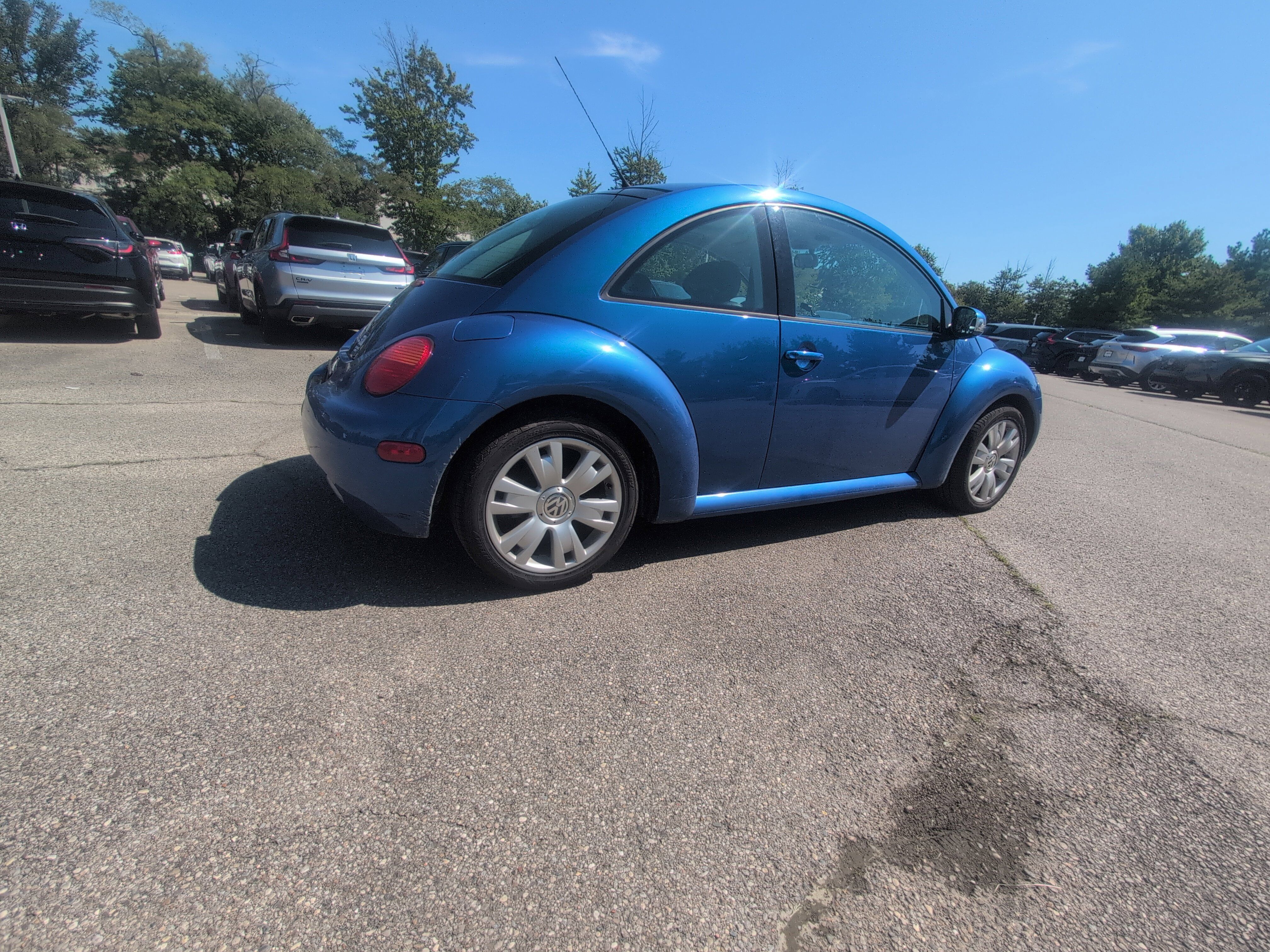 Used 2003 Volkswagen Beetle GLS FWD image 17