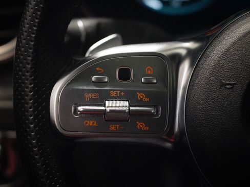 Certified 2023 Mercedes-Benz GLC 300 GLC 300 image 18