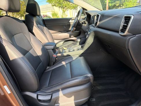 Used 2017 Kia Sportage EX w/ EX Premium Package AWD/4WD image 29