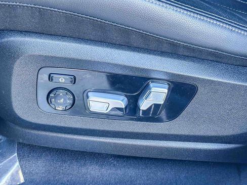 Used 2019 BMW X7 xDrive50i image 23