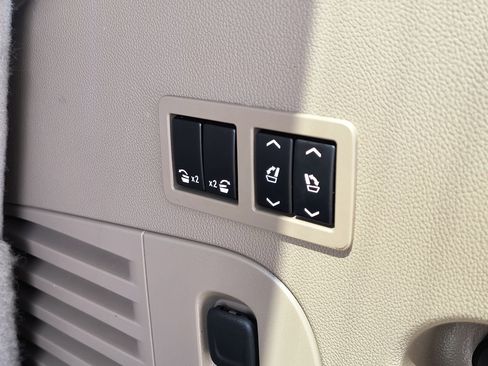 Used 2017 Chevrolet Tahoe Premier image 8