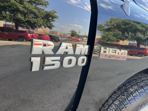 Used 2013 RAM 1500 Express image 27