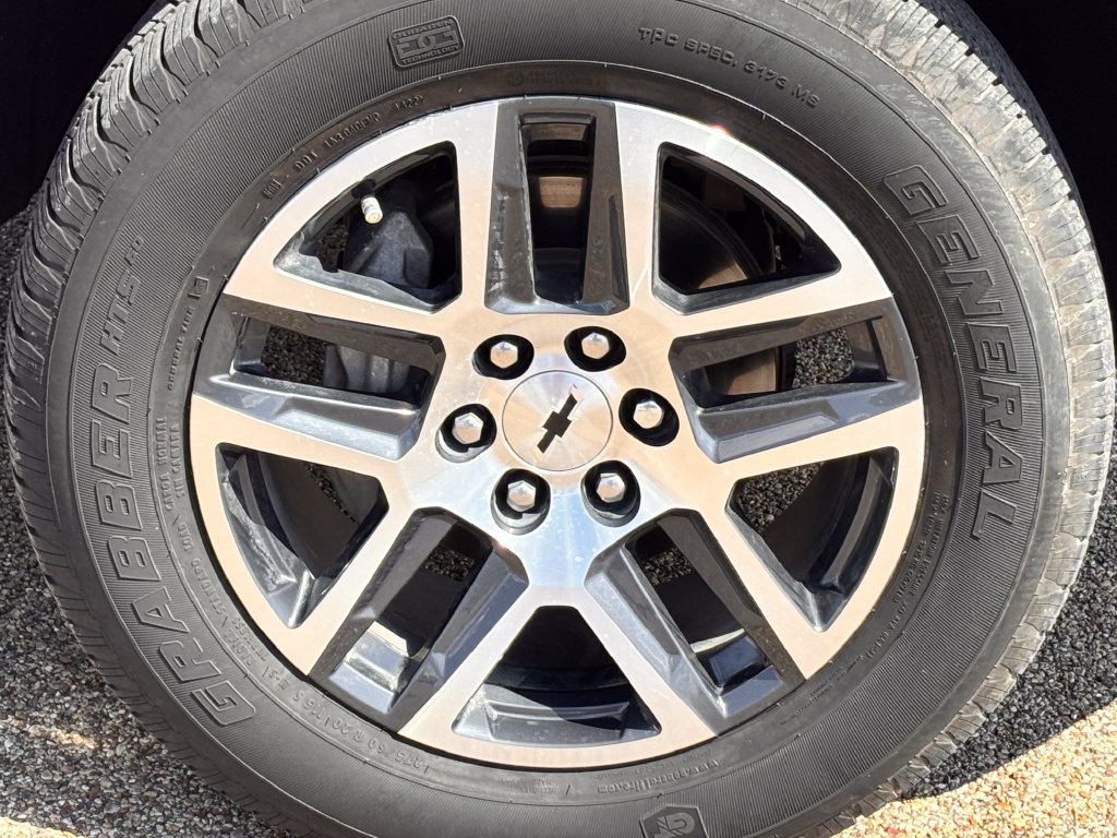 Used 2020 Chevrolet Silverado 1500 LT Trail Boss AWD/4WD image 3
