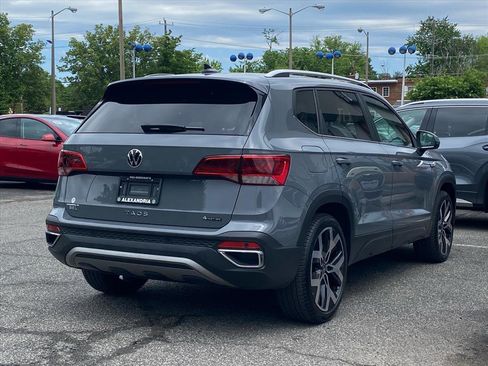 Certified 2023 Volkswagen Taos SEL AWD/4WD image 5