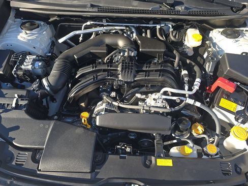 Used 2022 Subaru Crosstrek 2.5i Sport w/ Moonroof Package image 31