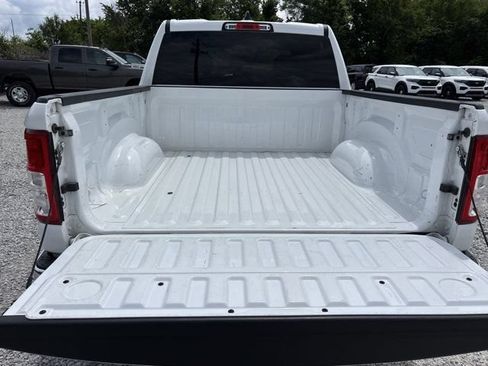 Used 2023 RAM 1500 Big Horn AWD/4WD image 6