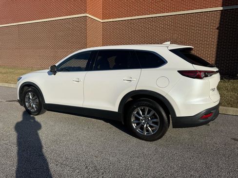 Used 2018 MAZDA CX-9 Touring image 10